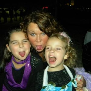 Meet your Posher, Nikki